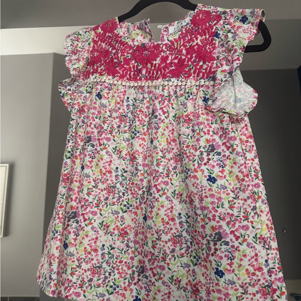 Floral Pink and White THML top